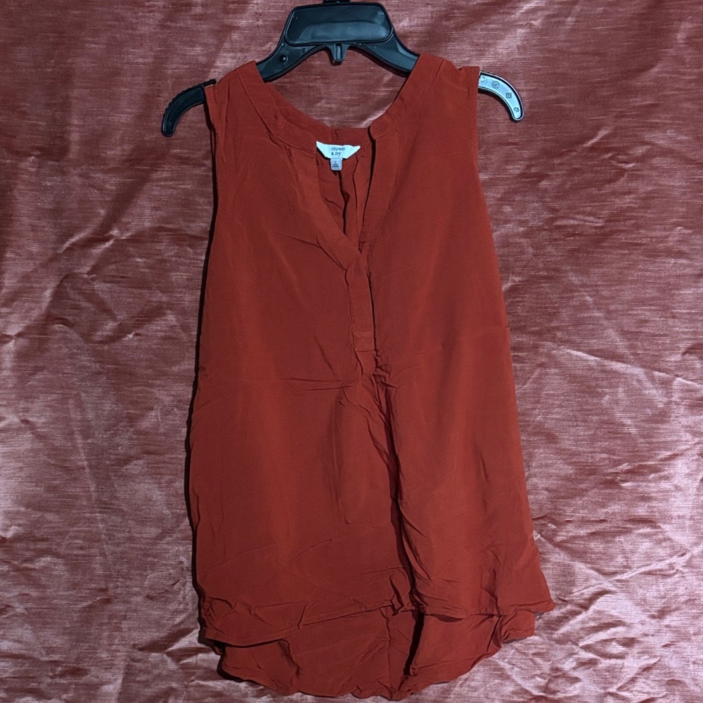 Crown & Ivy Terracotta Sleeveless Top